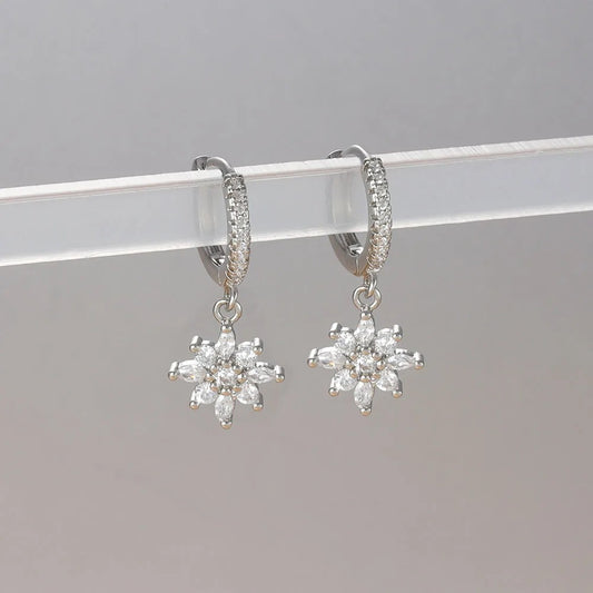 Luxury Stainless Steel Star Dangle Earrings For Women Sparkling Zircons Ear Piercing Earring Fashion Jewelry