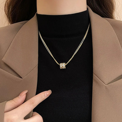 Luxury Gold Circle Pendant Necklace for Women Wedding Jewelry