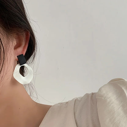 Black & White Asymmetric Circle Drop Earrings Hollow Geometry Jewelry