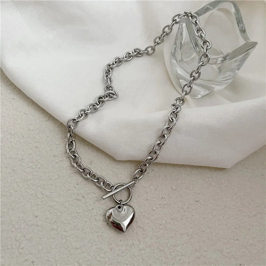 European Style Love Heart Pendant Necklaces Coldness Punk Neck Chains For Women Unisex Korean Fashion Jewelry
