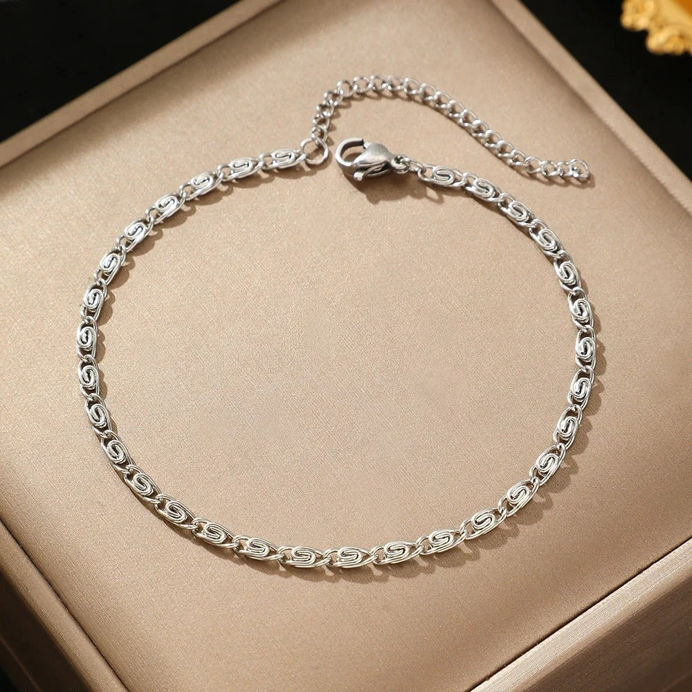 FTCY Stainless Steel Gold Chain Bracelet for Women Lightweight Luxury Elegant Jewelry