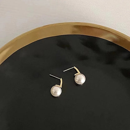Elegant 925 Silver Pearl Earrings Geometric Style Women