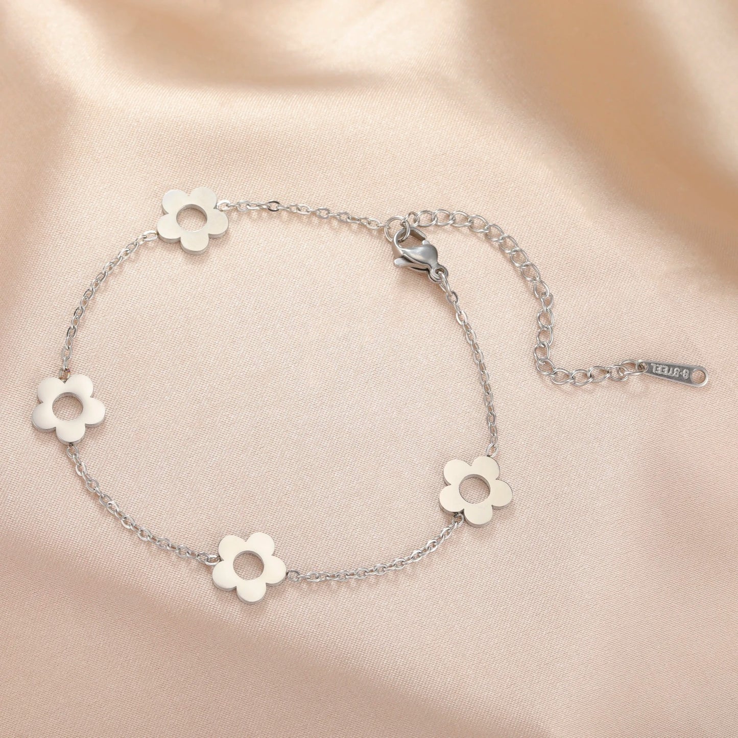 Gold Stainless Steel Flower Bracelet for Women Adjustable Charm Jewelry