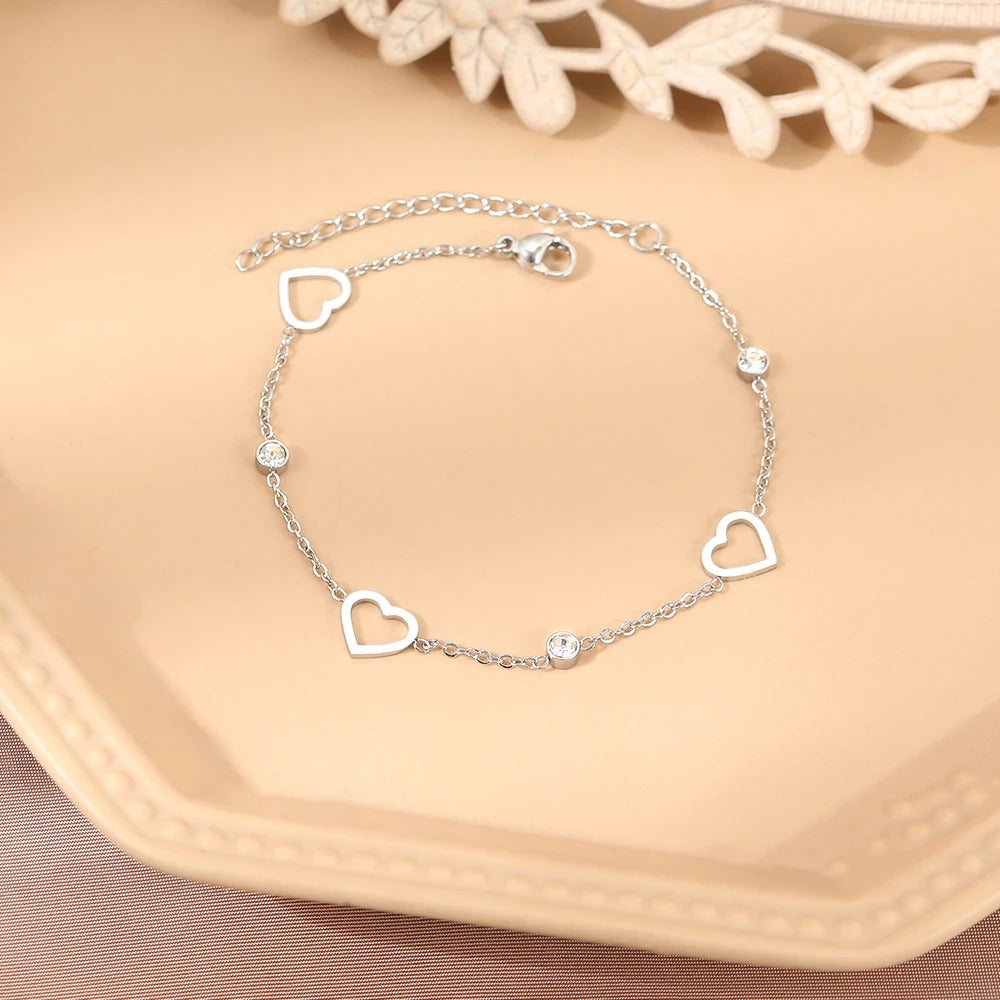 Stainless Steel Crystal Zircon Hollow Heart Bracelet Women Jewelry