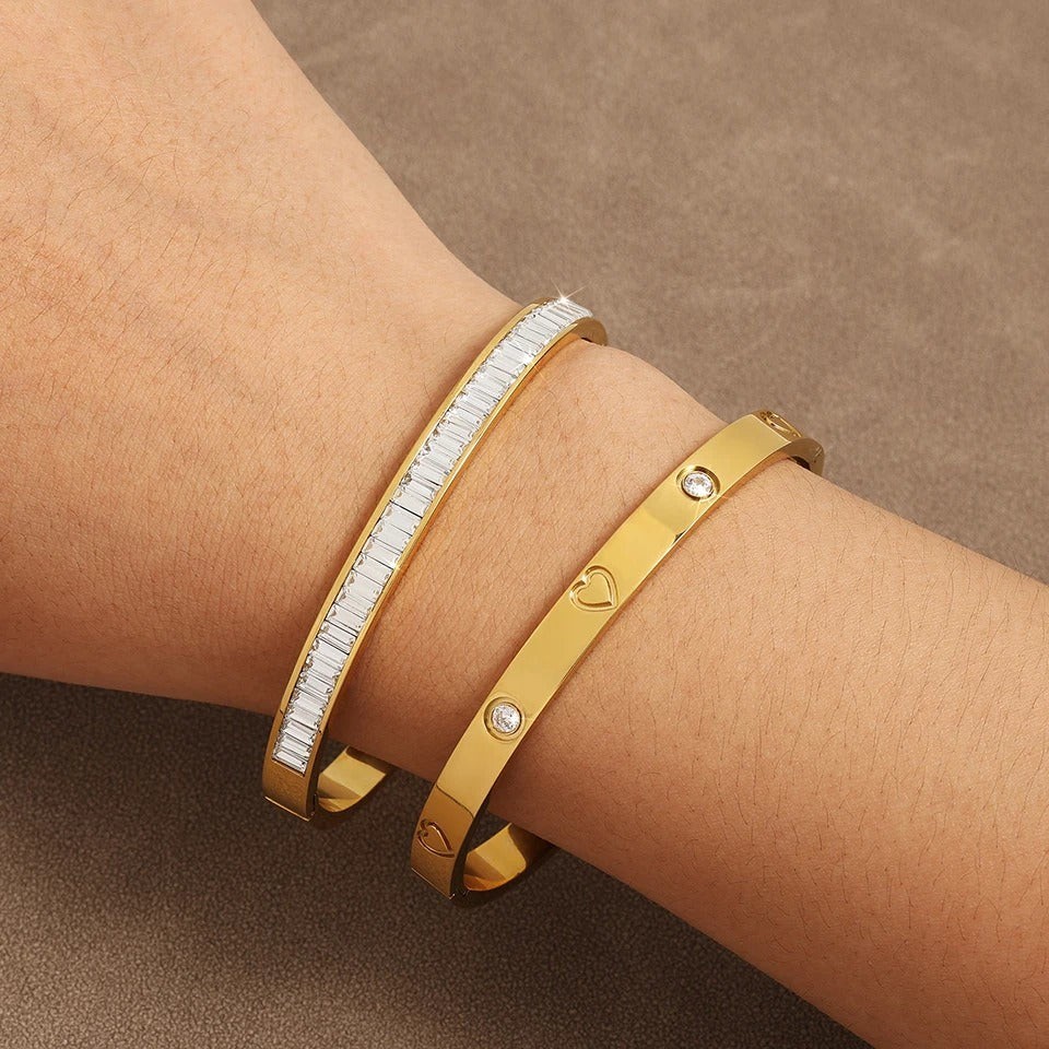 Exquisite 2-Piece Bracelet Set Waterproof Fashion Jewelry