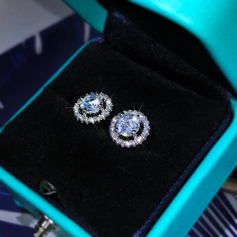 Silver High-End Fashion Jewelry White Zircon Round Earrings Exquisite Diamond-Studded Crystal Earrings Ladies Party