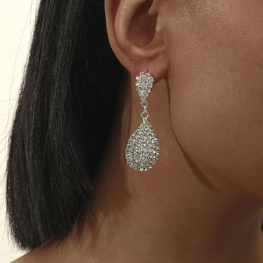 Luxury Long Tassel Rhinestone Clip-On Earrings for Women