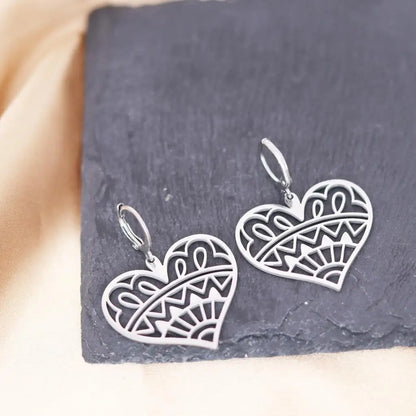 Cool Love Heart Hoop Earrings Girls Heart to Heart Jewelry