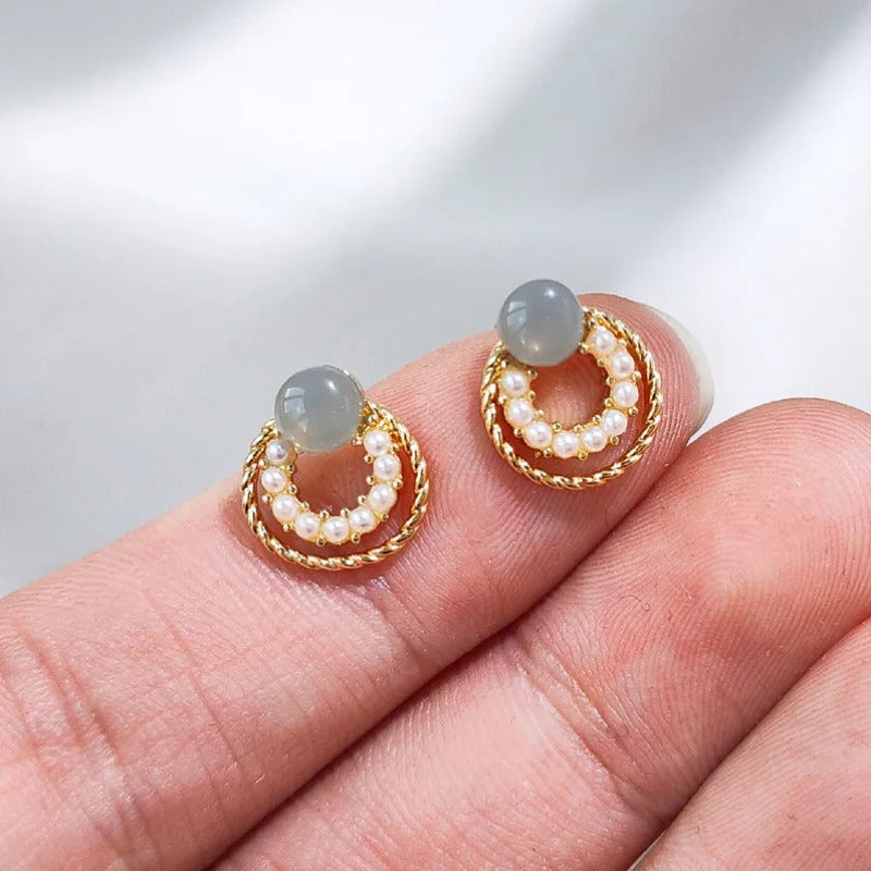 2025 New Small Round Earrings for Women Korean Fashion Sweet Imitation Pearl Circles Tiny Stud Earrings Geometry Ear Jewelry