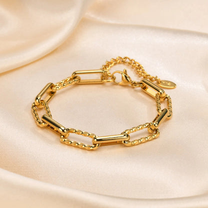 ZAKOL Gold Paperclip Chain Bracelet with Rectangle Charm
