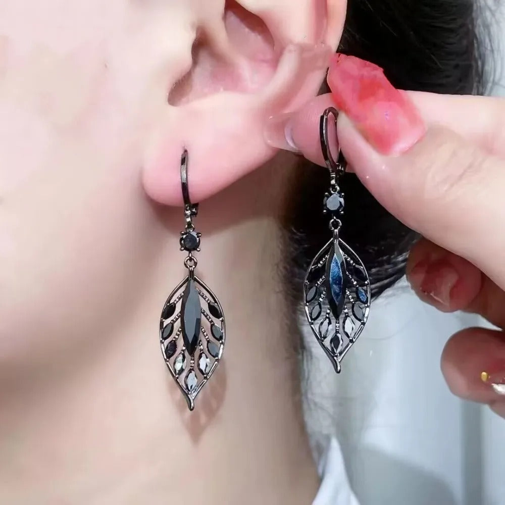 Retro Black Hollow Crystal Leaf Drop Earrings Korean Dangle Jewelry