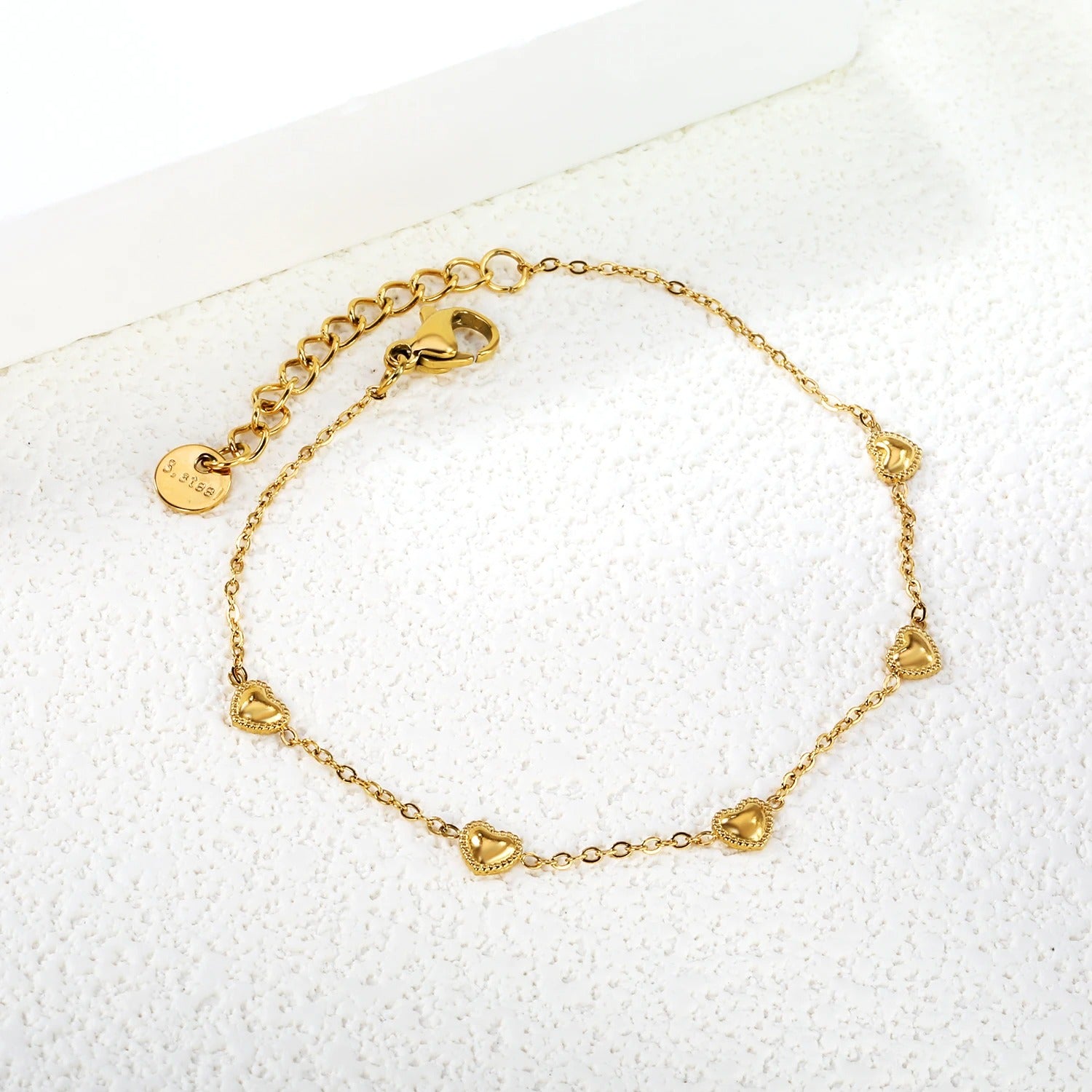 Girls Dainty Heart Pendant Bracelets Fashion Simple Hearts Charms Wrist Jewelry for Ladies/Woman Elegant Accessory