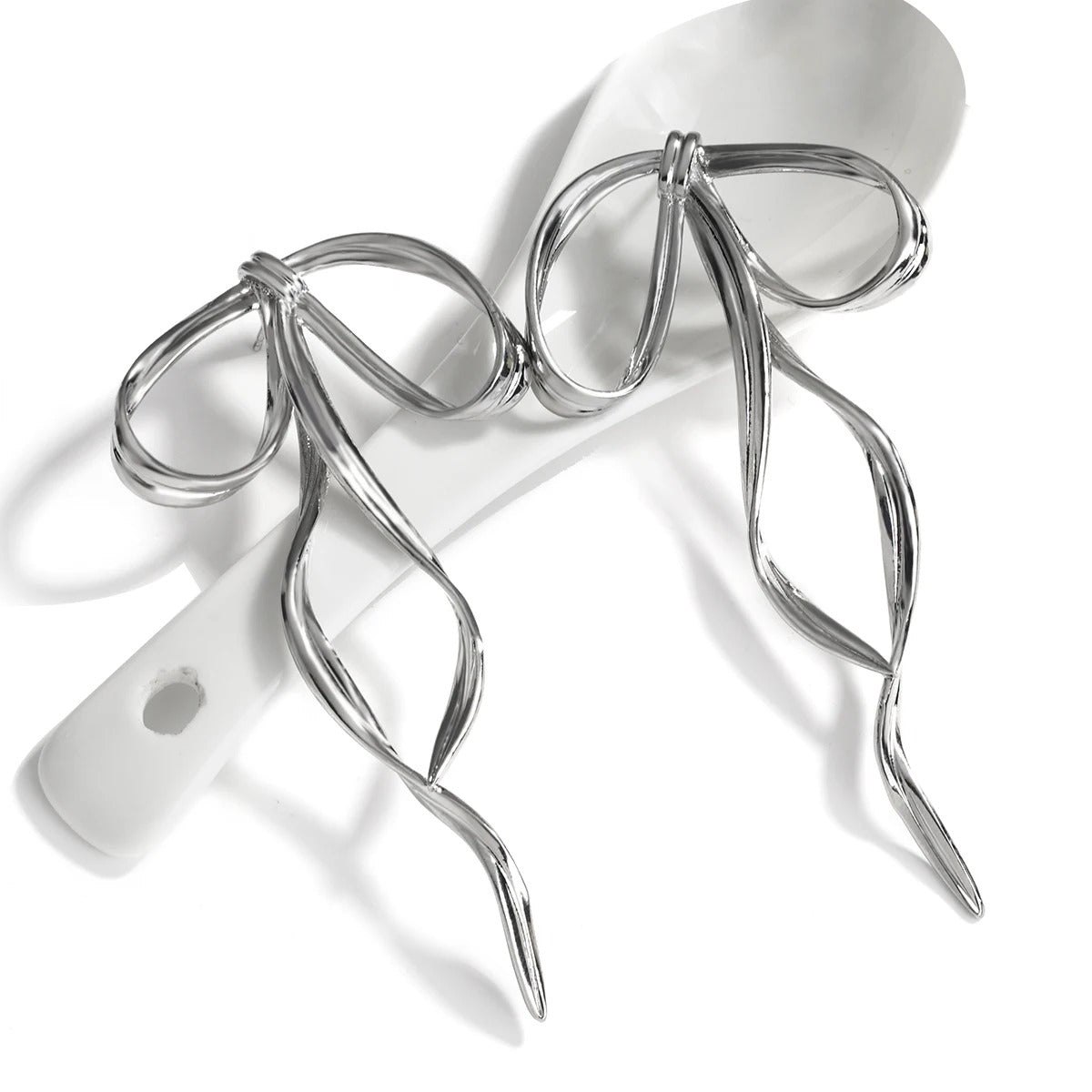 2025 Korean Design Fashion Simple Silver Color Metal Line Bow Earrings Elegant Big Long Bowknot Drop Earrings Female