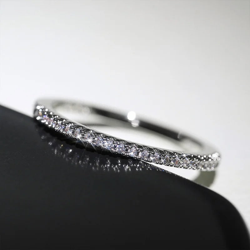 Huitan Women’s Minimalist Wedding Ring Thin Cubic Zircon
