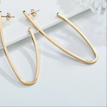 1 Pairs Exaggerated Big Hook Earrings for Women C Shape Ear Studs Earrings Golden Stainless Steel Piercing Jewelry Accessories