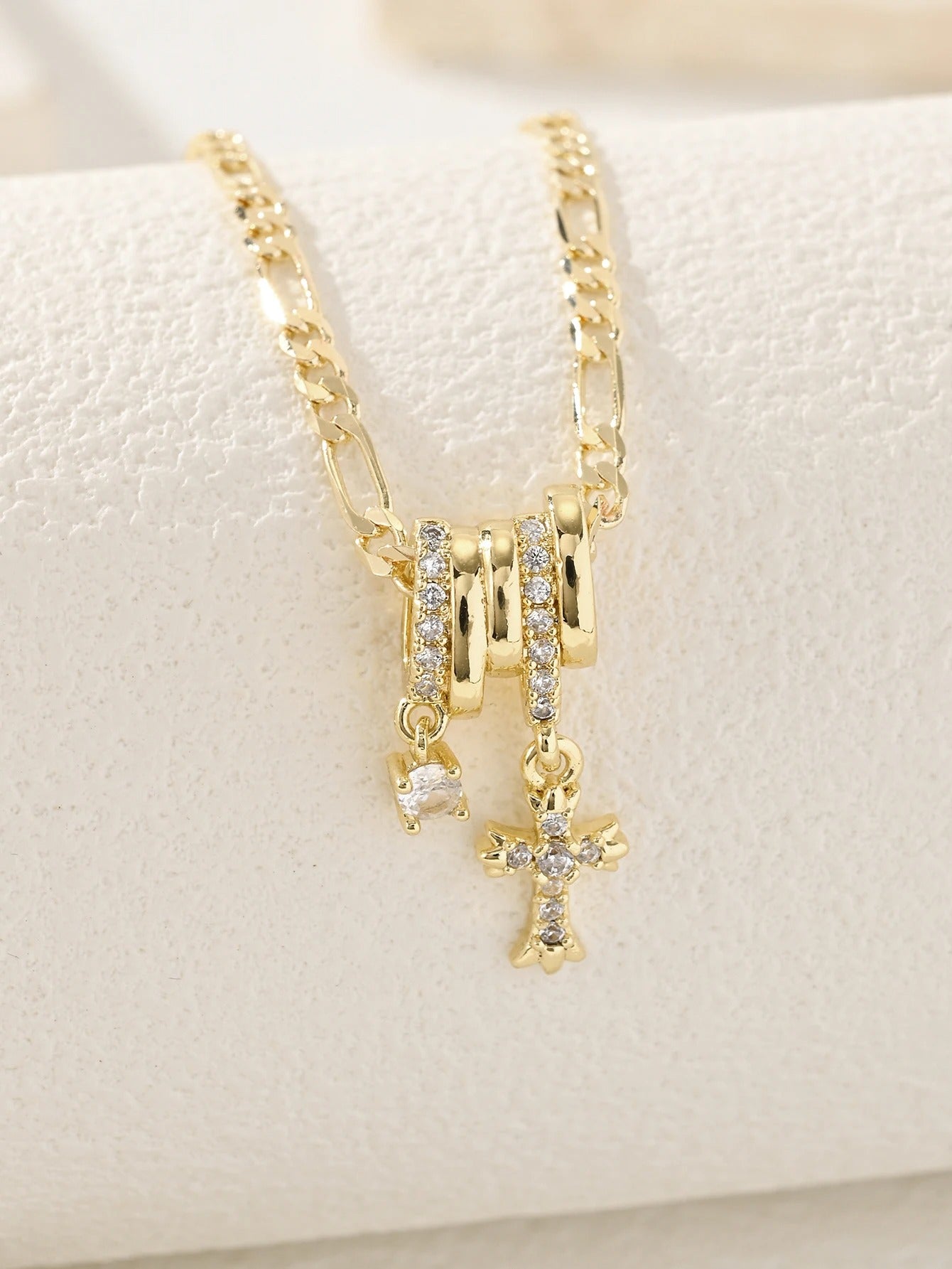 Light Luxury Five Rings Zircon Cross Star Pendant Necklace, Women's Personality Simple and Elegant Special Jewelry Gift