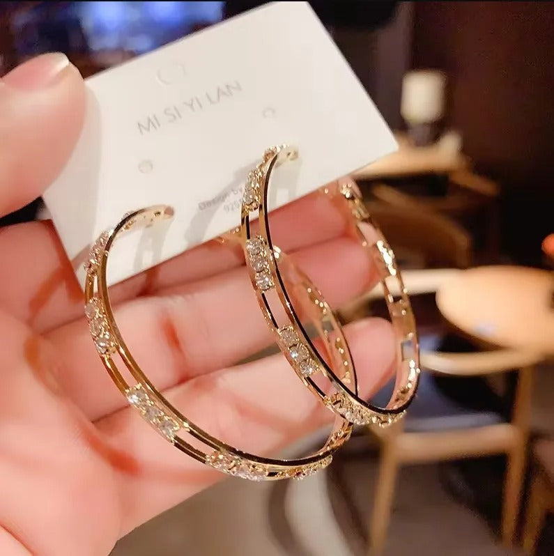 Fashion White Round Hoop Earrings Gold Color Wedding Jewelry