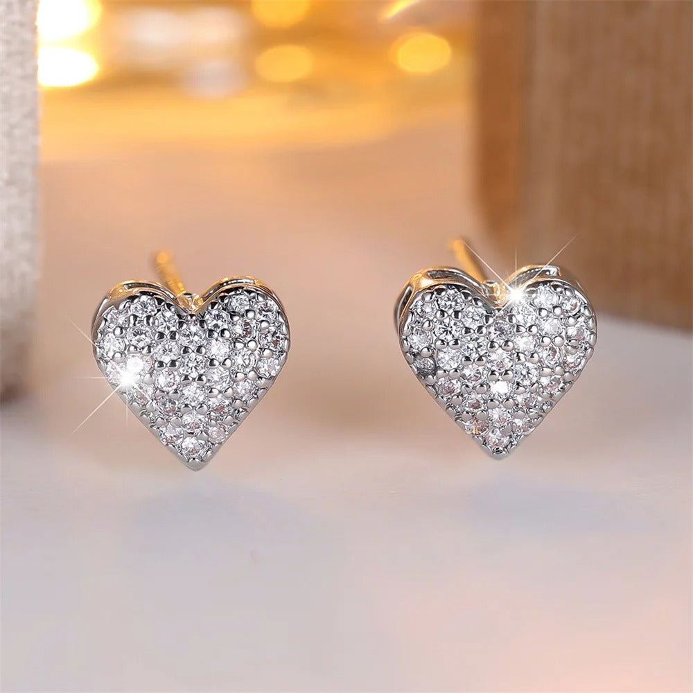White Zircon Small Round Stone Love Heart Stud Earrings For Women Vintage Gold Silver Color Versatile Jewelry Wedding