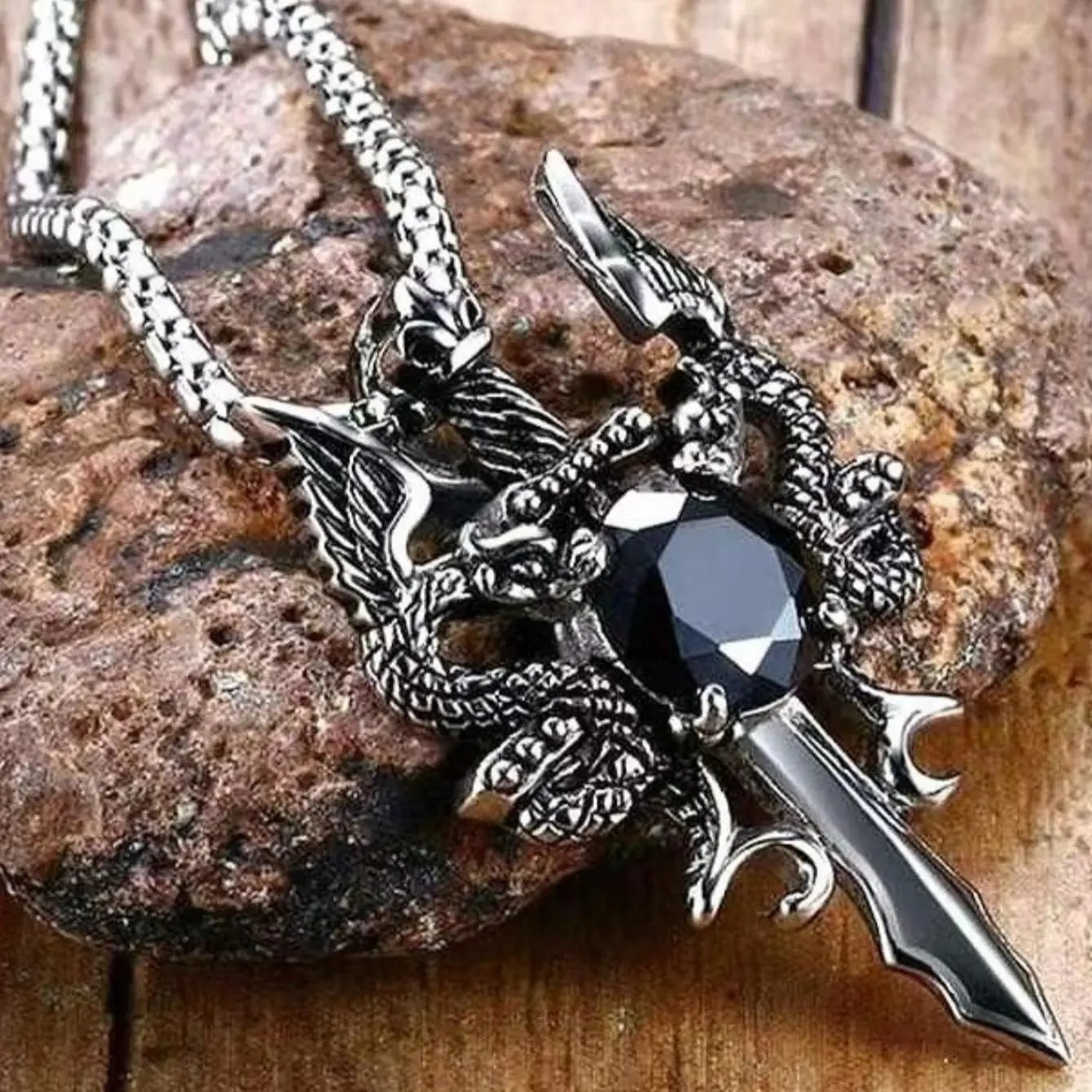 1 Gothic Style Women's Ancient Silver-color Evil Dragon Gem Pendant Necklace Personalized Fashion Street Sweater Chain Jewelry
