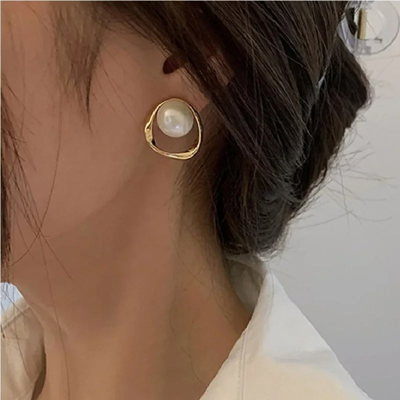 Pearl Earring for Women Gold Color Round Stud Earrings Korean Delicate Irregular Design Unusual 2025 Fashion Jewelry