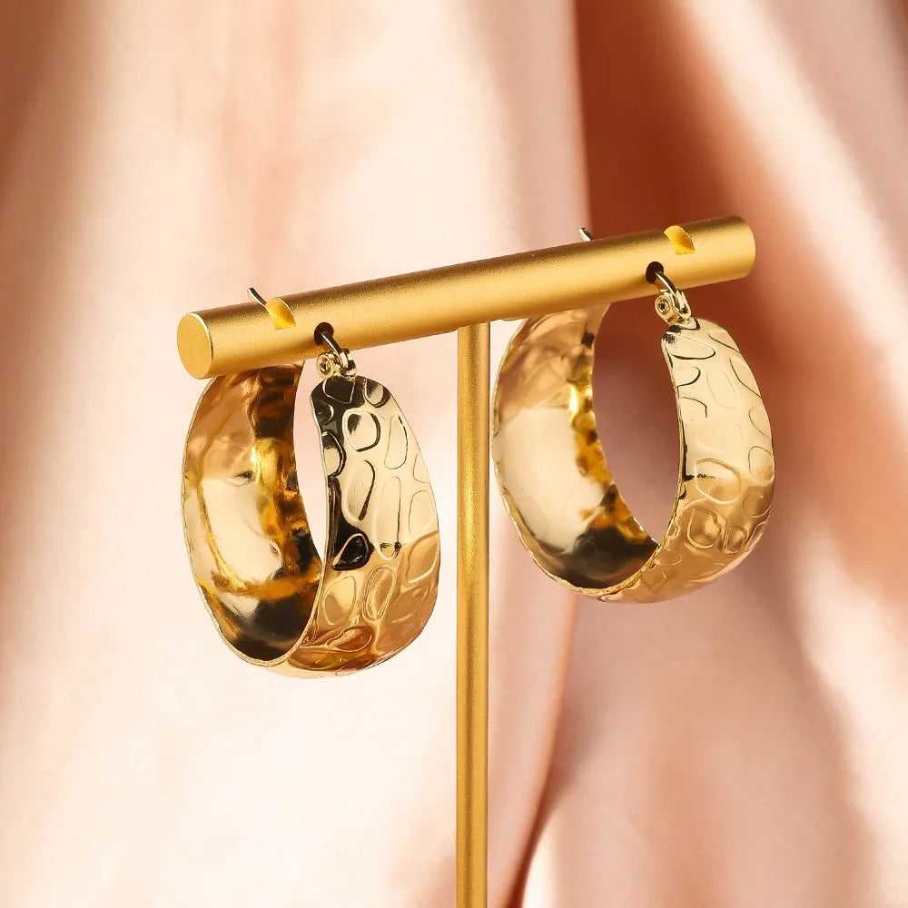 Gold Color Stainless Steel C-Shaped Hoop Earrings Non-Fading