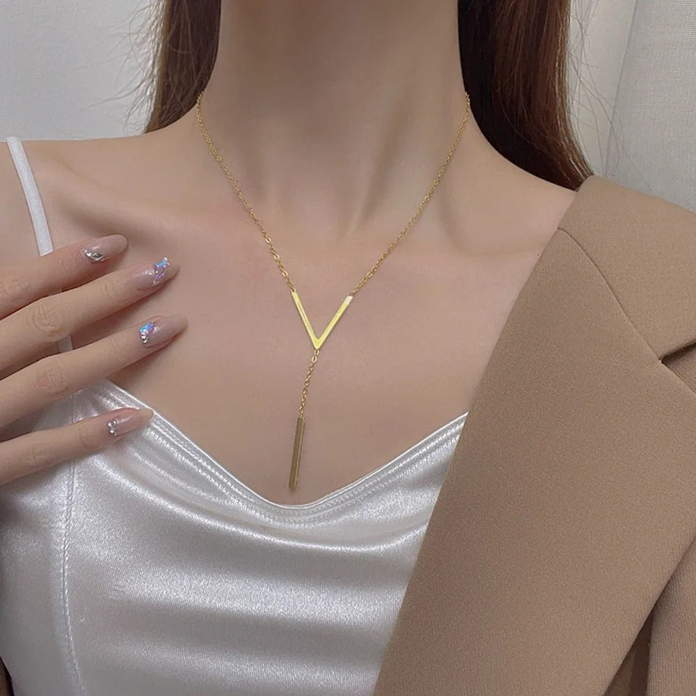 New V-shaped Long Sexy Clavicle Gold Color Chain Necklace Choker for Women 2025 Fashion Jewelry Party Gifts