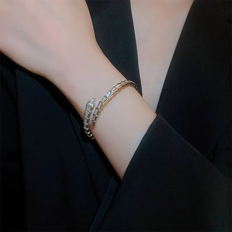 Women’s Snake Cuff Bangle Fashion Animal Design Jewelry