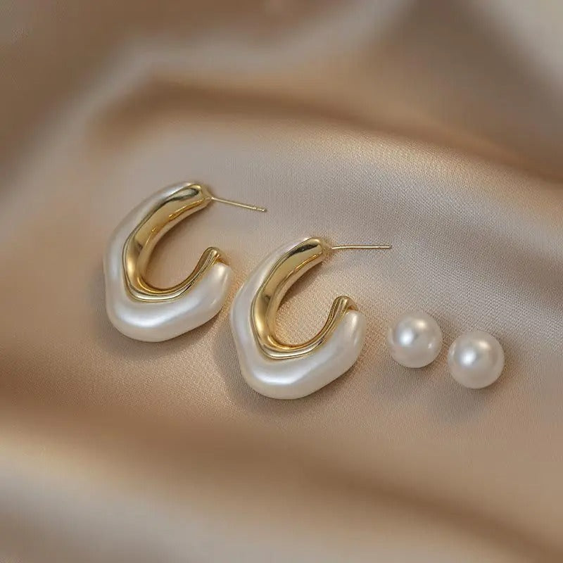 New Design Pearl Hoop Earrings CC Shape Irregular Metal Jewelry