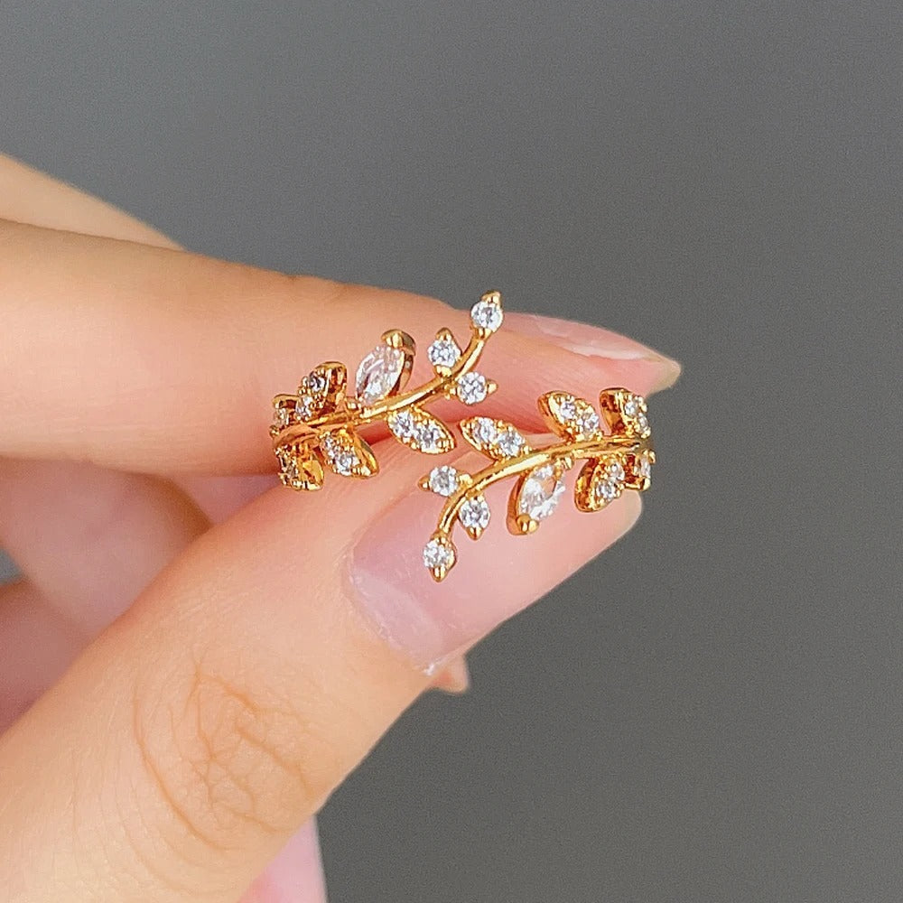 Adjustable Leaf Ring with Cubic Zirconia Huitan Jewelry