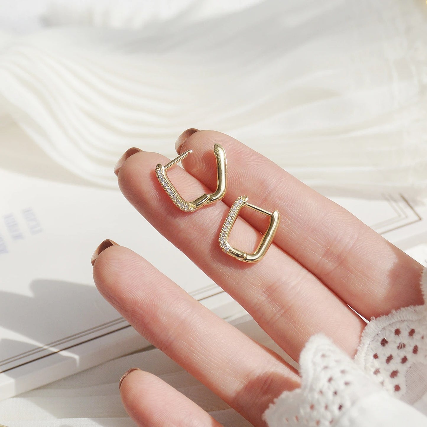 New Simple 14K Gold Plated Earrings Women Exquisite Round Zirconia