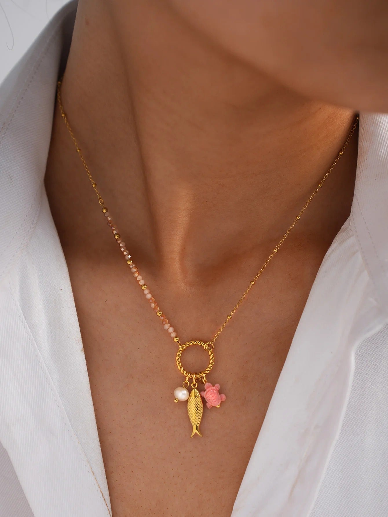 Stainless Steel Natural Freshwater Pearl Fish Shape Pendant Necklace For Women 18K Gold Plated Waterproof Jewelry For Vacation