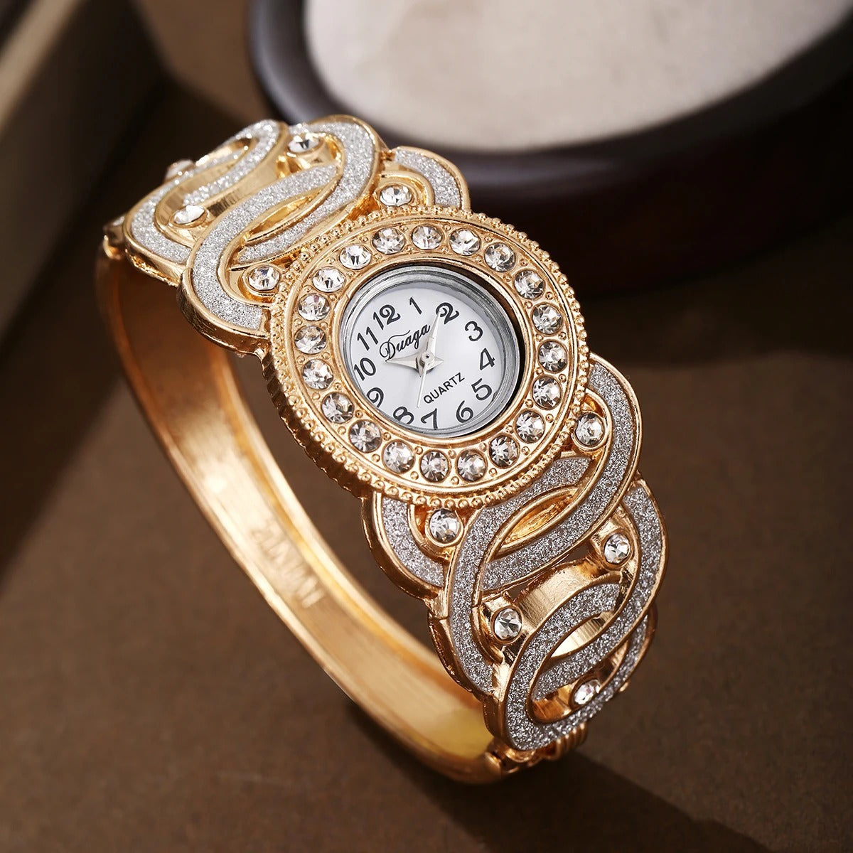 1pcs Exquisite Women's Watch Gorgeous Shining Fashion Style Women's Watch Gift for Mother, Wife, Girlfriend Birthday Gift
