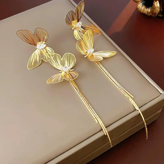 Vintage Gold Butterfly Drop Earrings Women Hollow Metal Jewelry Gifts