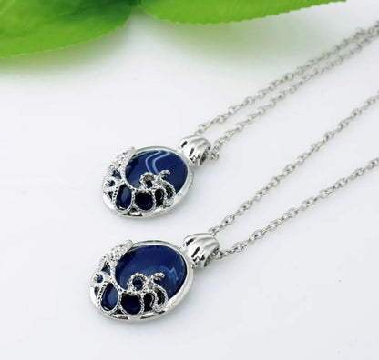 The Diaries Necklace Vintage Katherine Pendant Fashion Movie Jewelry Cosplay for Women Pendant Gifts 1pc