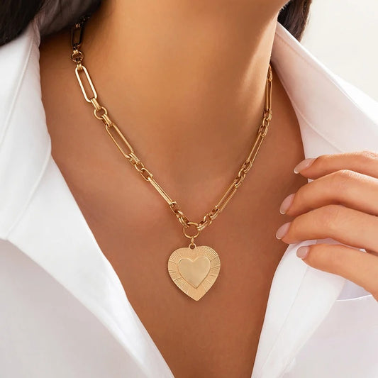 Gold Color Love Heart Clavicle Necklace Y2K Goth Charm Jewelry for Women & Girls