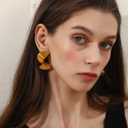 Creative S Shaped Fan Earrings Women Waterproof Fashion Jewelry Gift