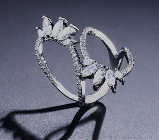 Cute Style White Color CZ Zirconia Leaf Open Rings Geometric Adjustable Ring Jewelry for Women Party Gift
