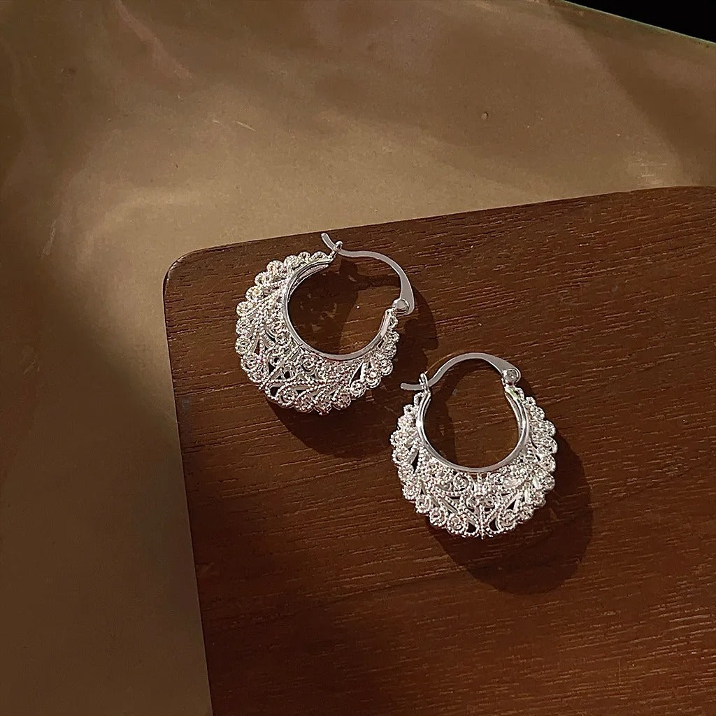 Women’s Silver Color Hollow Hoop Earrings Fashion Plated Jewelry