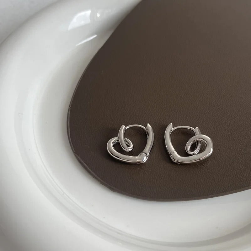 Hollow Love Heart Geometric Earrings For Women Girls Minimalist Elegant Classic Ear Buckle Wedding Bride Jewelry Gifts