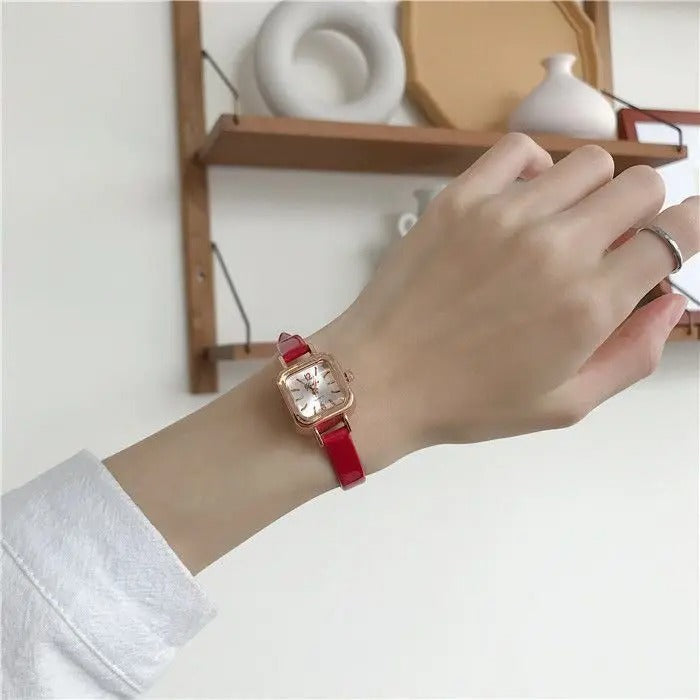 Fashion popular compact girl's watch Cute leather quartz fashion watch gift