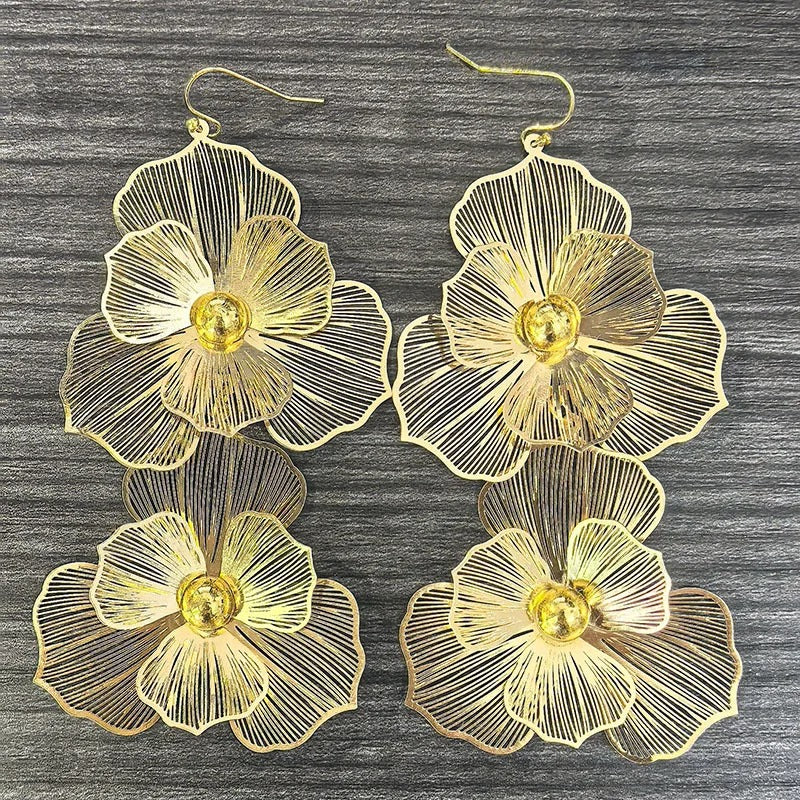 Exaggerated Large Double Flower Drop Earrings Lightweight Pearl Party Fashion Dangle Earrings