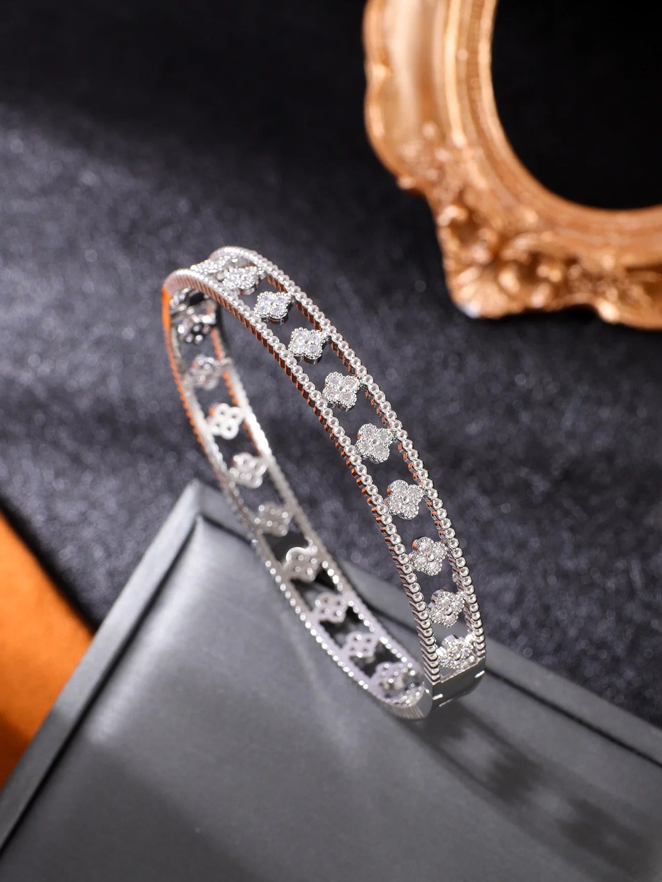 South Korea Simple Flower Bracelet Women Elegant Fashion Jewelry