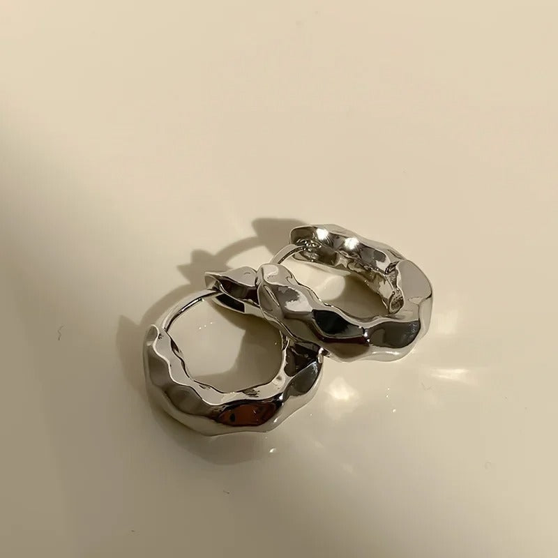 Trendy Retro Geometric Hoop Earrings Irregular Circle for Women