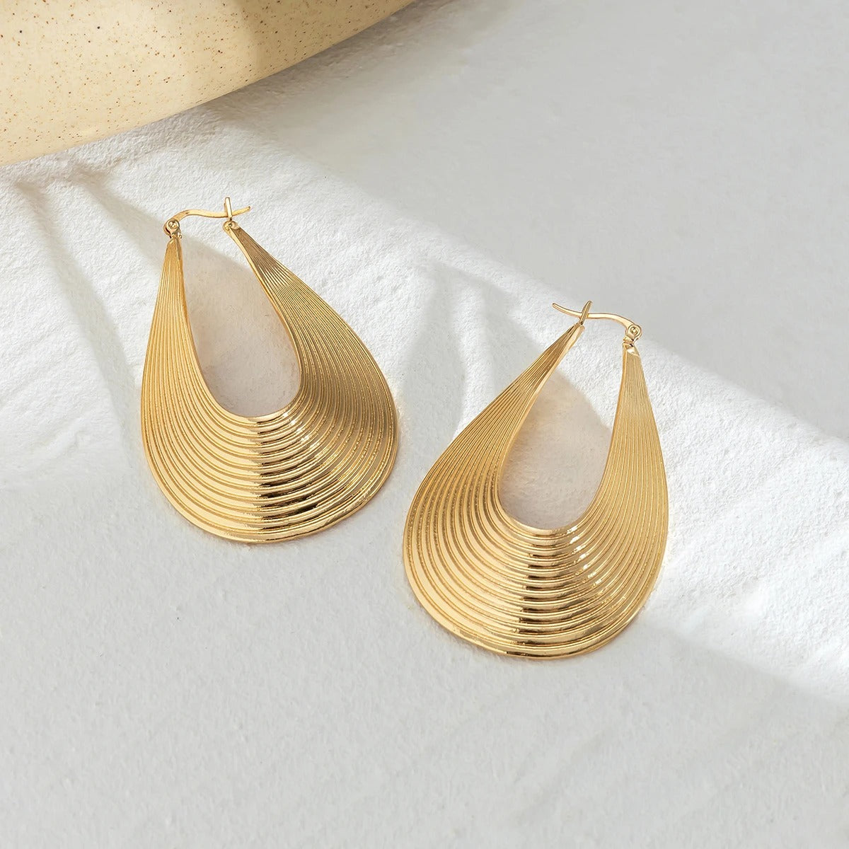 Hollow Oval Steampunk Hoop Earrings Women Gold Fashion Jewelry