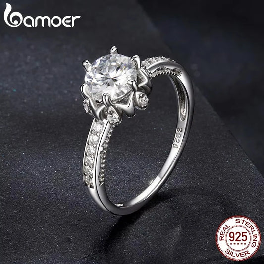 BAMOER D Color VVS1 Moissanite Flower Ring 1ct Round Solitaire Engagement 925 Sterling Silver Ring for Women