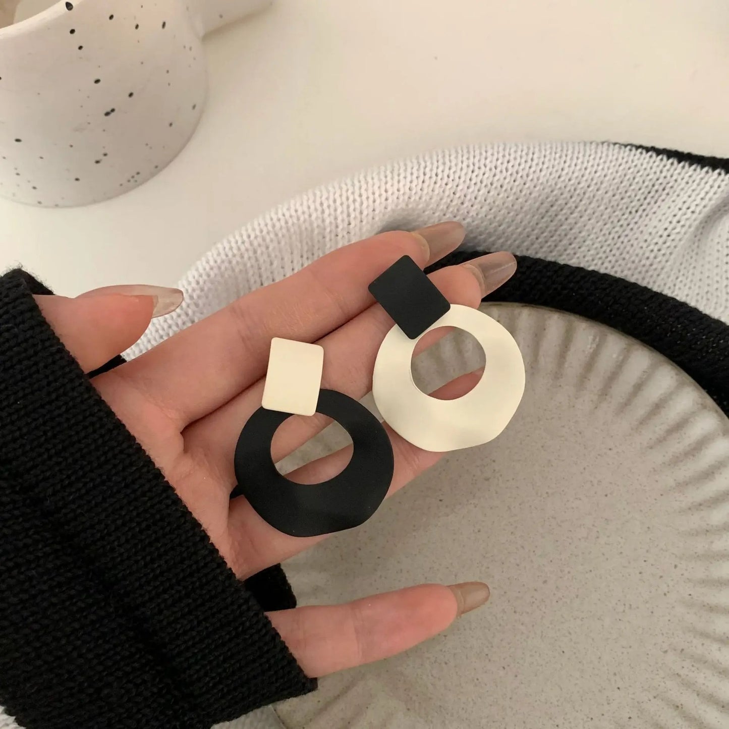 Black & White Asymmetric Circle Drop Earrings Hollow Geometry Jewelry