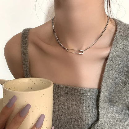 Stamp Sweater Necklace INS Fashion Vintage Elegant Charm Simple Pin Design Party Jewelry Gifts for Women