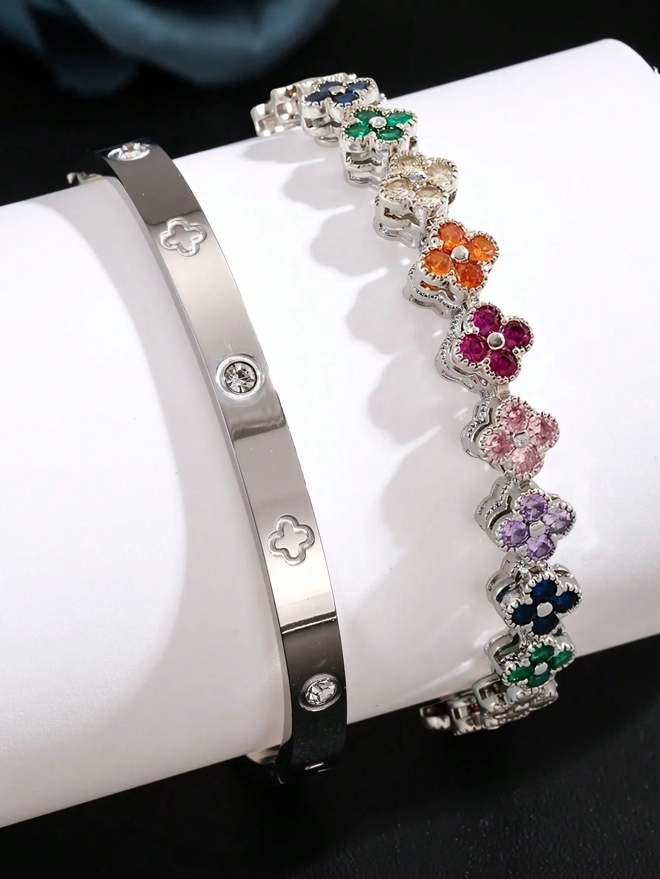 Women's Lucky Clover Bracelet Shining Zircon Stainless Steel Gift