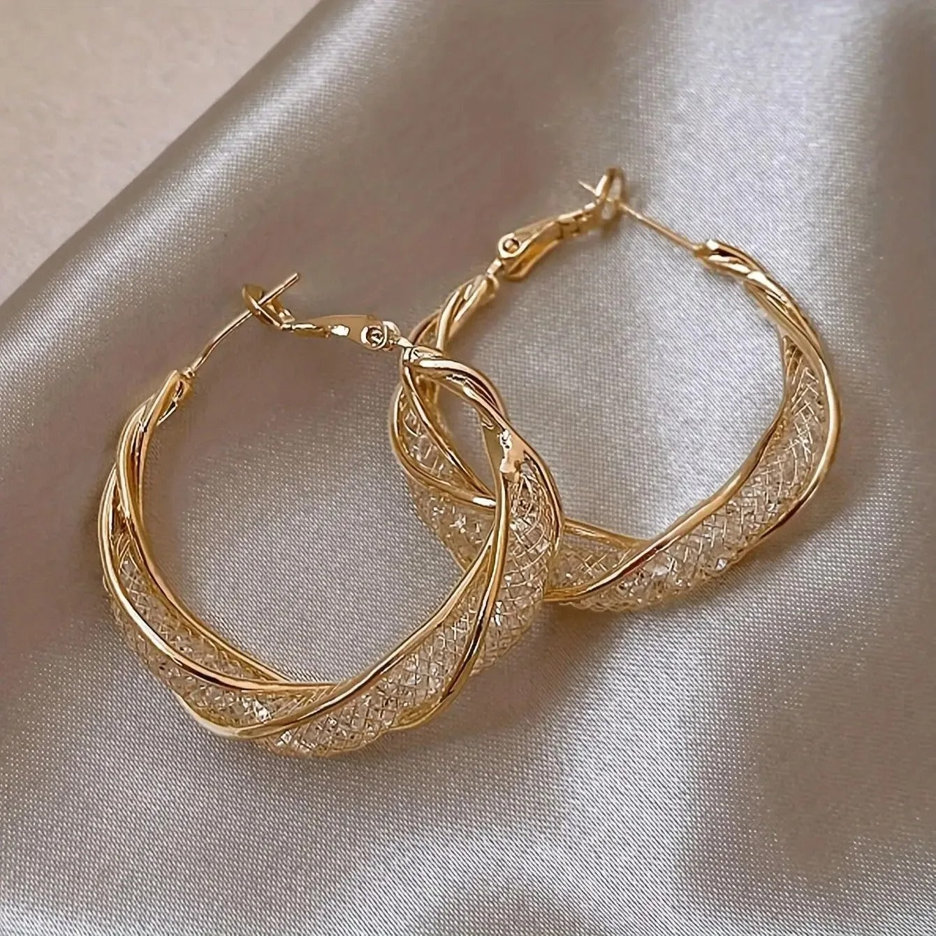 Elegant Rhinestone Mesh Hoop Earrings Leisure Style Jewelry for Women