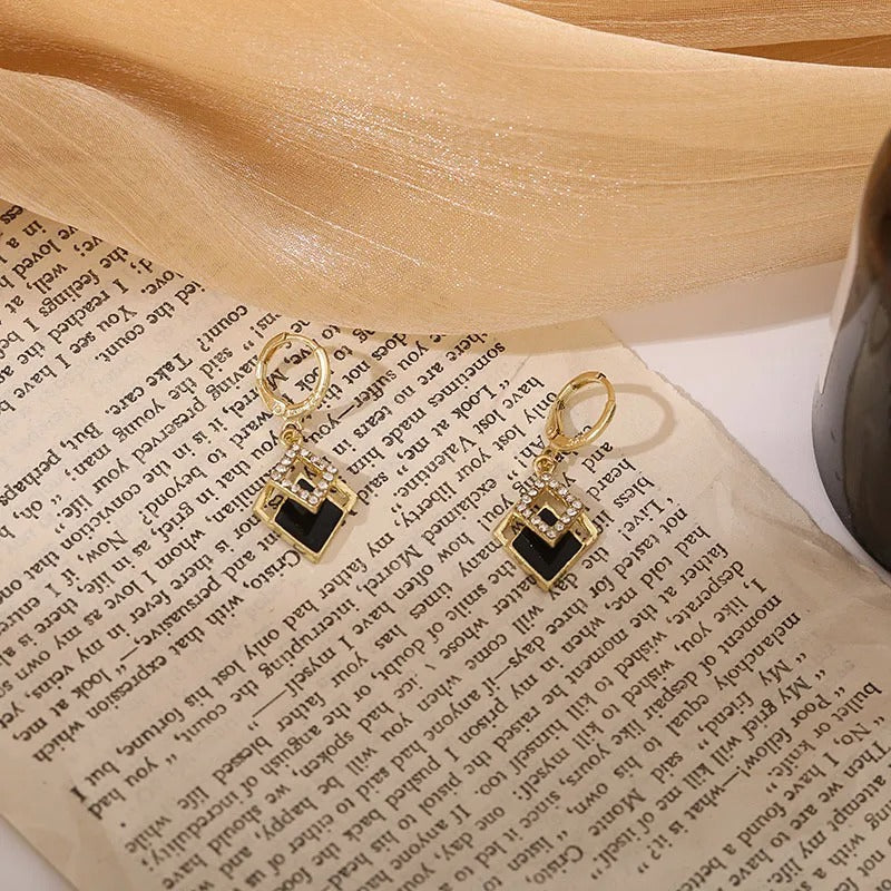 Black Rhombus Gold Drop Earrings for Women